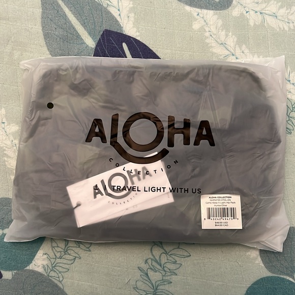NWT Aloha Collection Keep It Light Hip Pack Camo - Picture 2 of 4